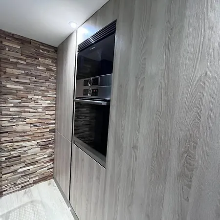 Triplex Moderne Avec Cheminee, Balcon Et Parking A - Fr-1-812-78 קאוטרט