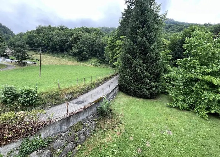 Triplex Moderne Avec Cheminee, Balcon Et Parking A - Fr-1-812-78 *