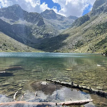 Triplex Moderne Avec Cheminée, Balcon Et Parking à - Fr-1-812-78 *